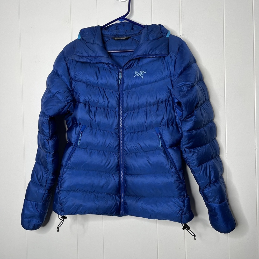 Arc'teryx Vibrant Blue Women's Puffer Down Jacket